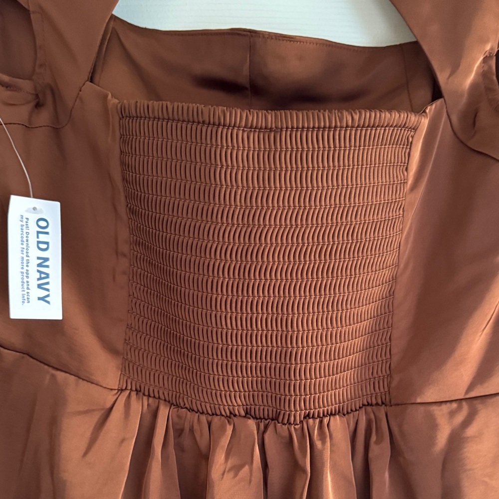 Old Navy Rust Brown Sweetheart Smocked-Back Jumpsuit – Women’s Size M - Picture 3 of 13